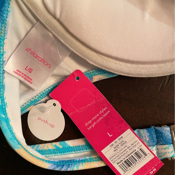 NWT Women’s L Xhilaration Halter Push-Up Floral Bikini Top - Picture 3 of 3